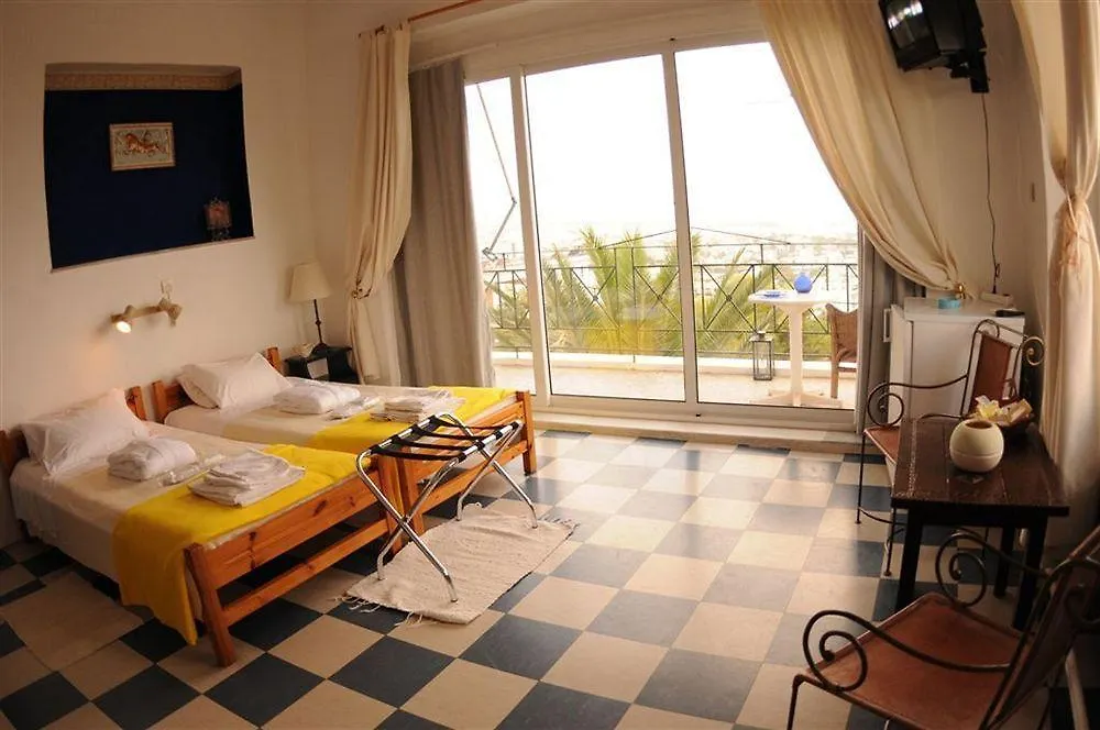 **  Akrotiri Hotel La Canée Grèce